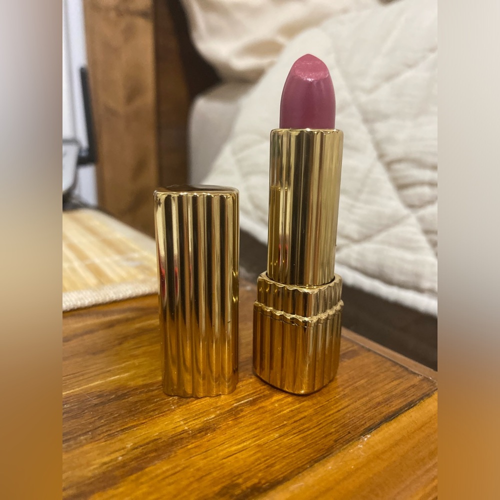 Estée Lauder Chilly Cherry